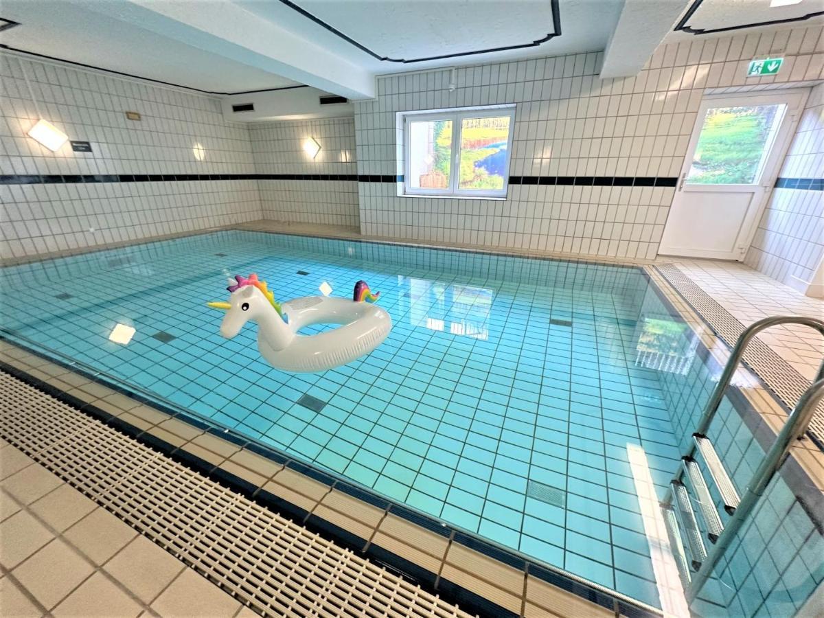 Cozy Apartment Bavarian Forest +Pool +Sauna +Netflix ツヴィーゼル エクステリア 写真