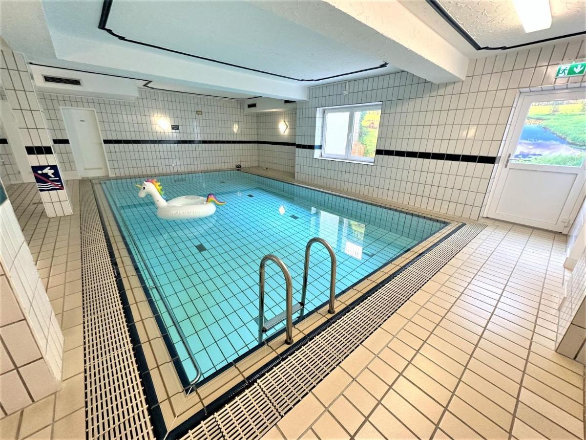 Cozy Apartment Bavarian Forest +Pool +Sauna +Netflix ツヴィーゼル エクステリア 写真
